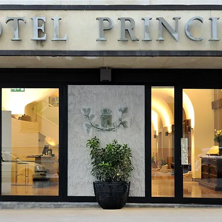 普林奇比迪维拉弗兰卡酒店