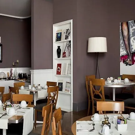 普林奇比迪维拉弗兰卡酒店 酒店