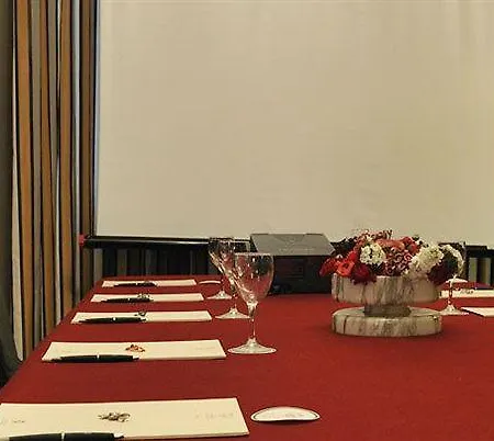 普林奇比迪维拉弗兰卡酒店 酒店 4*