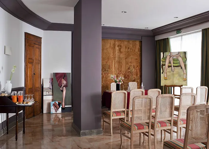 Principe Di Villafranca Hotel